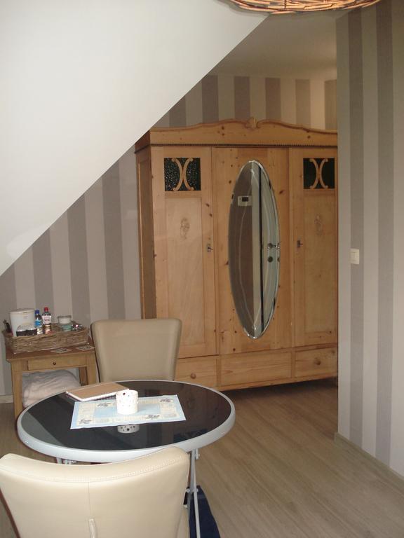 B&B Hoeve 'T Geleed Damme Rom bilde